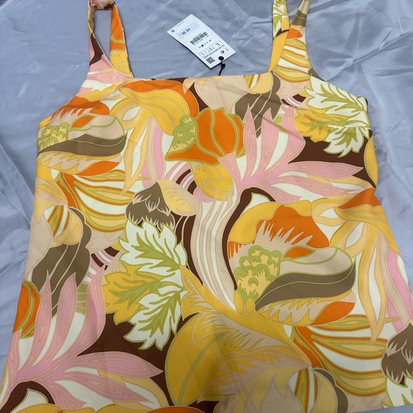 ZARA NWT! PRINTED TOP  MULTICOLORED SIZE LARGE - Picture 3 of 4